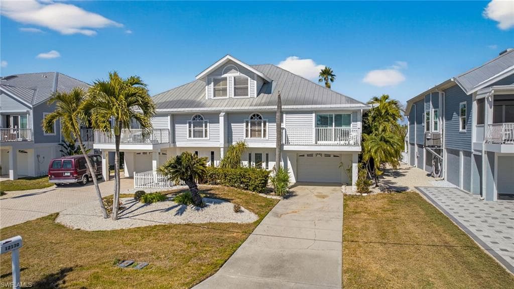 12130 Siesta Dr, Fort Myers Beach, photo 2