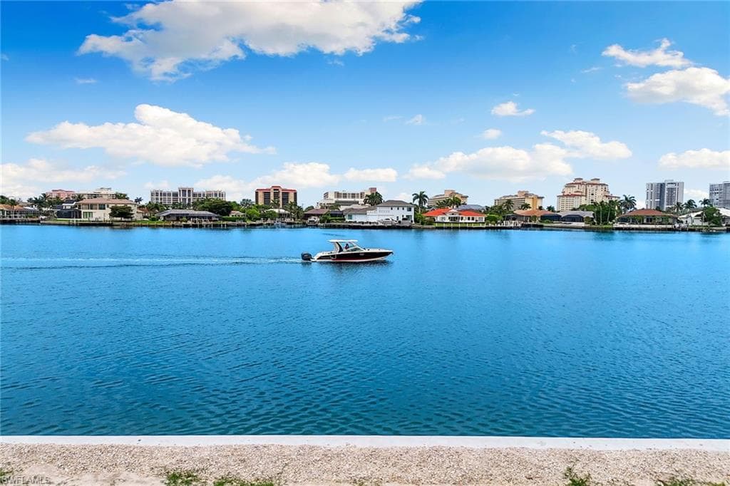 372 Lamplighter Dr, Marco Island, photo 3