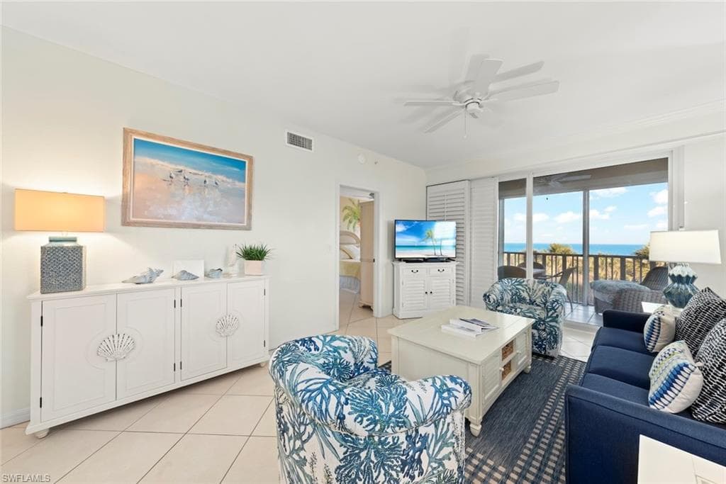 255 Periwinkle Way #5b, Sanibel, photo 3
