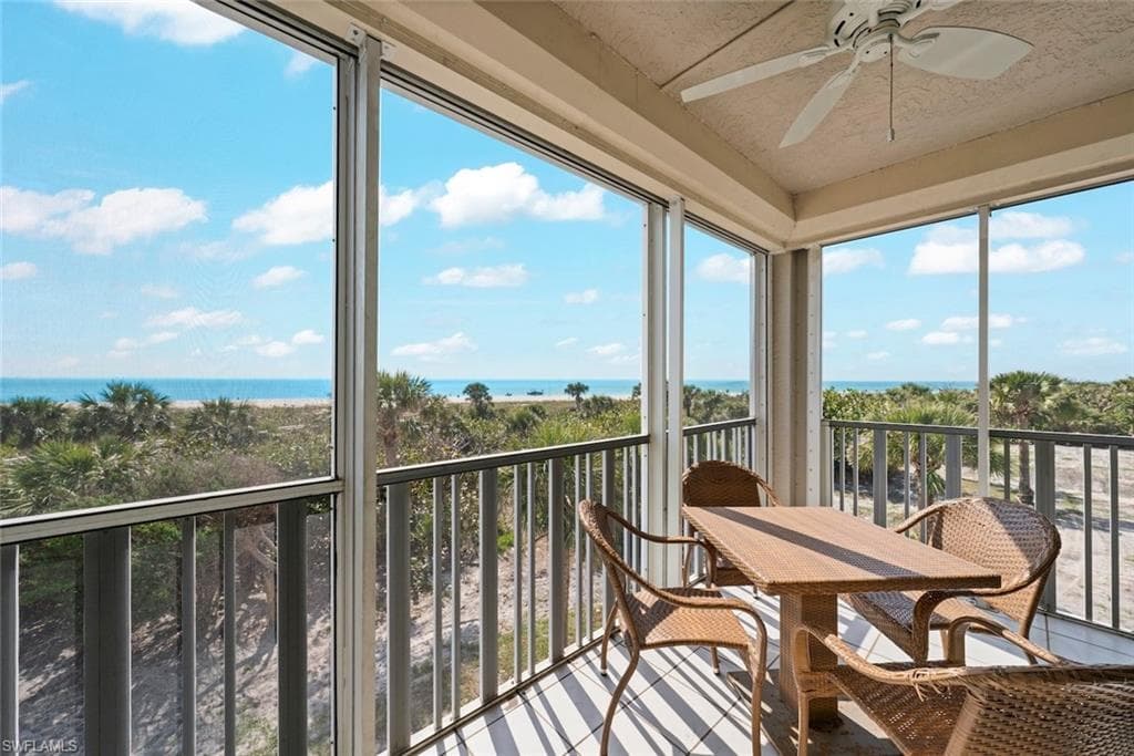 255 Periwinkle Way #5b, Sanibel