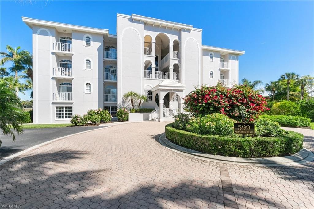 599 Audubon Blvd #201, Naples, photo 2