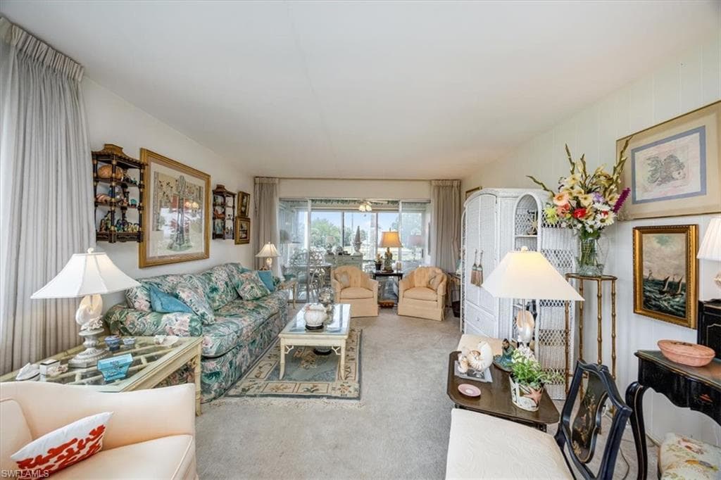 1550 Gulf Shore Blvd #w2, Naples, photo 3