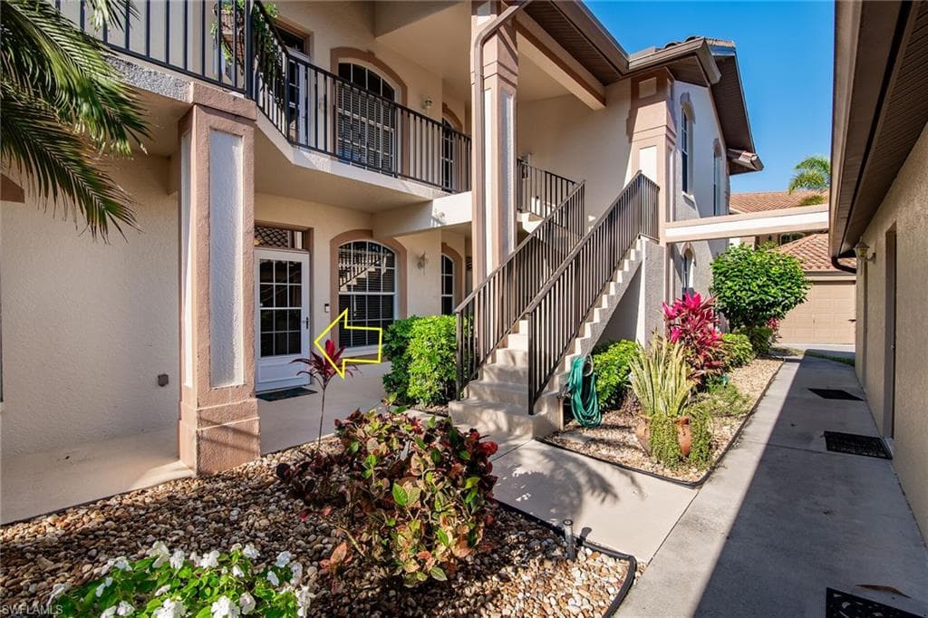 194 Newport Dr #903, Naples, photo 2
