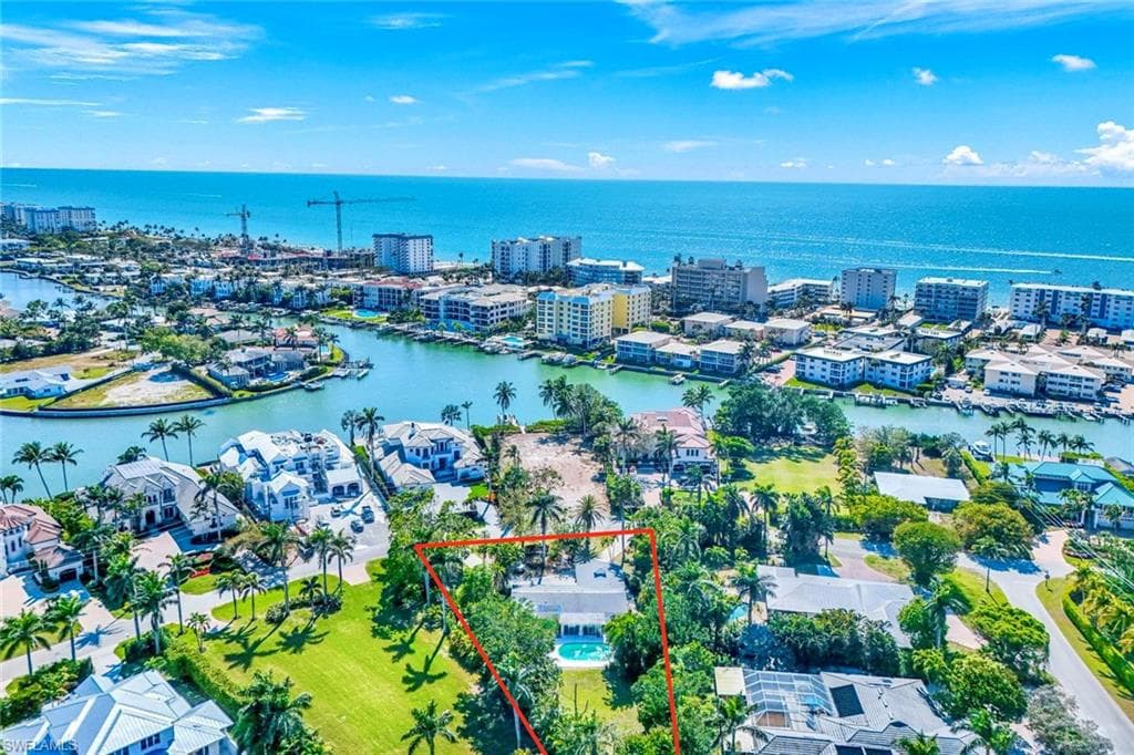 289 Spring Line Dr, Naples