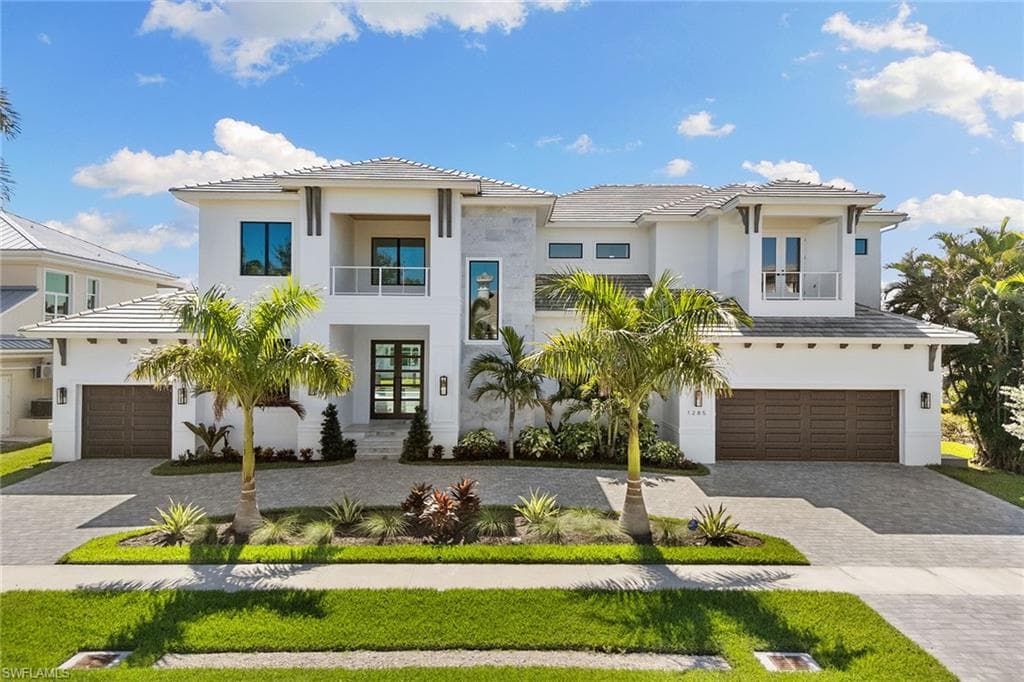 1285 Orange Ct, Marco Island