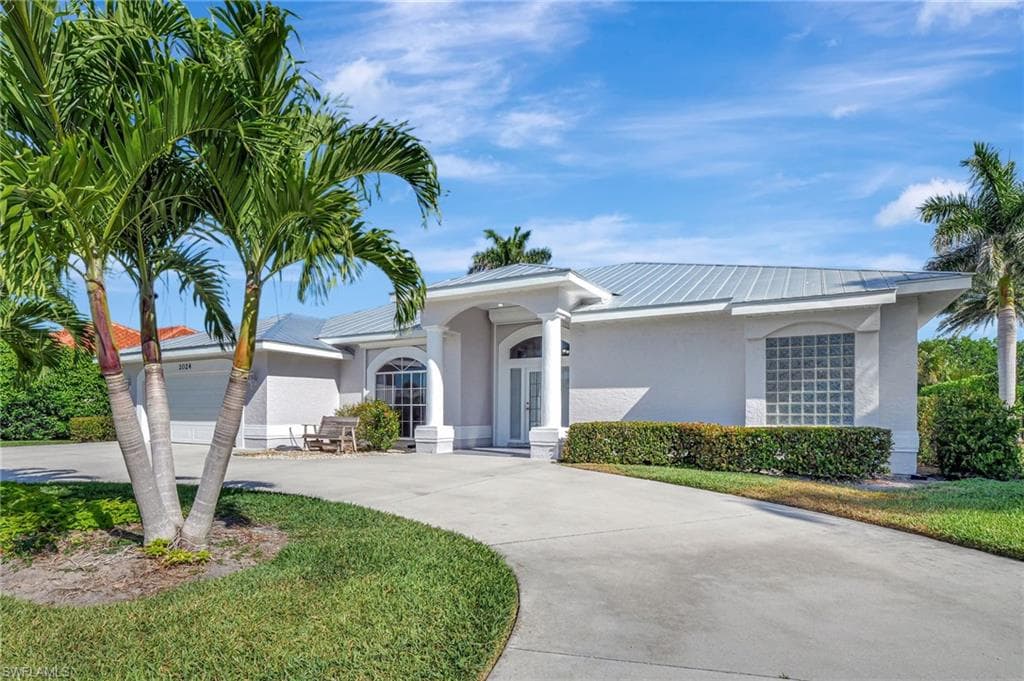 2024 Imperial Cir, Naples, photo 2