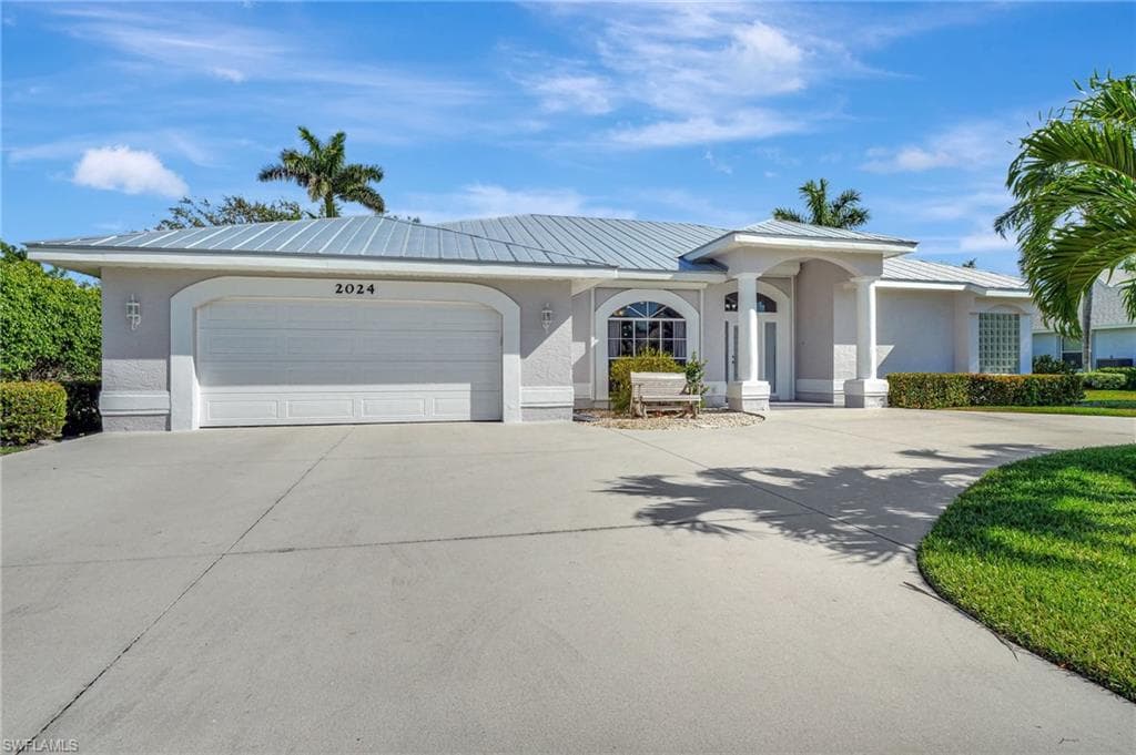 2024 Imperial Cir, Naples