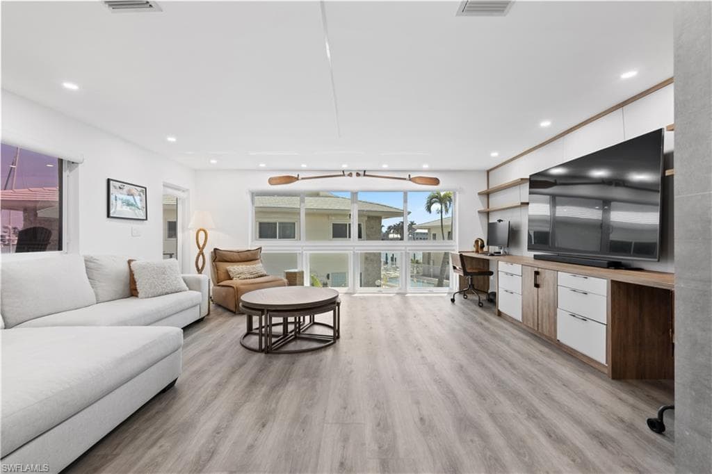 2500 Gulf Shore Blvd #n7, Naples, photo 2