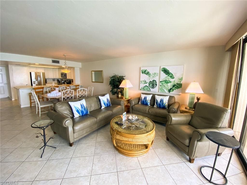 17170 Harbour Point Dr #734, Fort Myers, photo 2