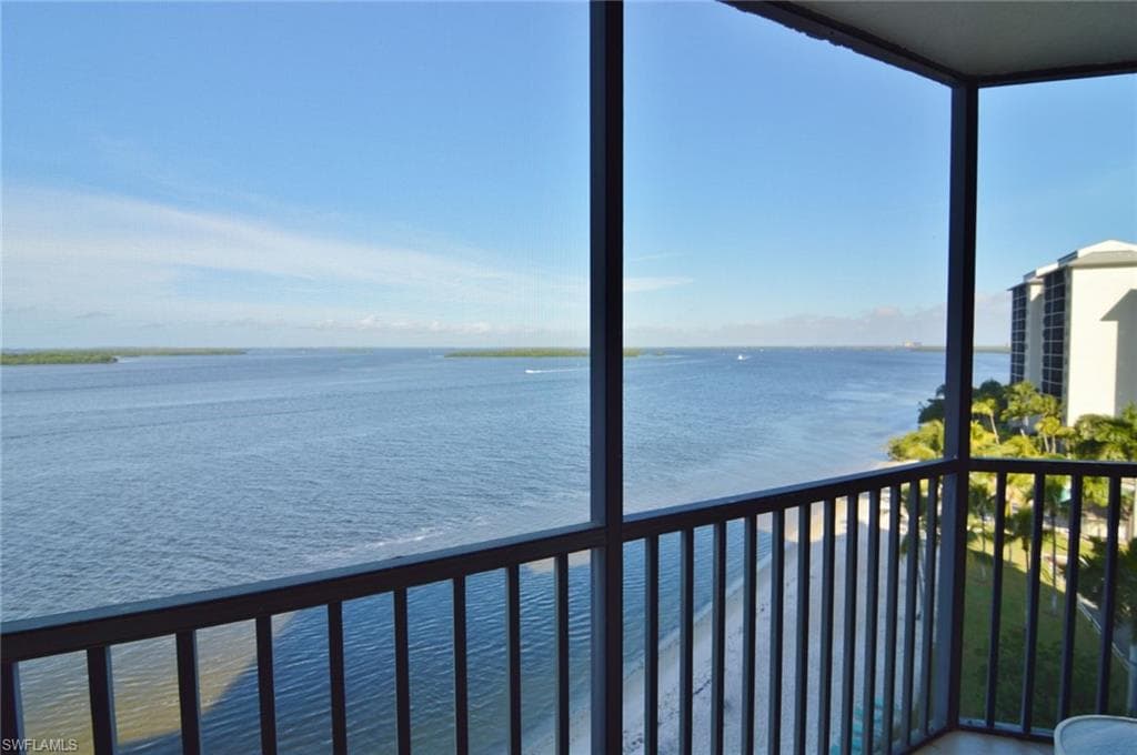 17170 Harbour Point Dr #734, Fort Myers