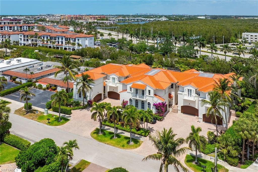 1603 Curlew Ave #1603, Naples