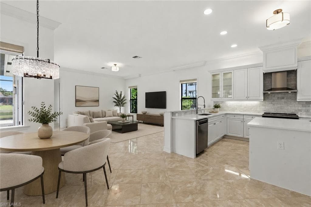 3412 Atlantic Cir, Naples