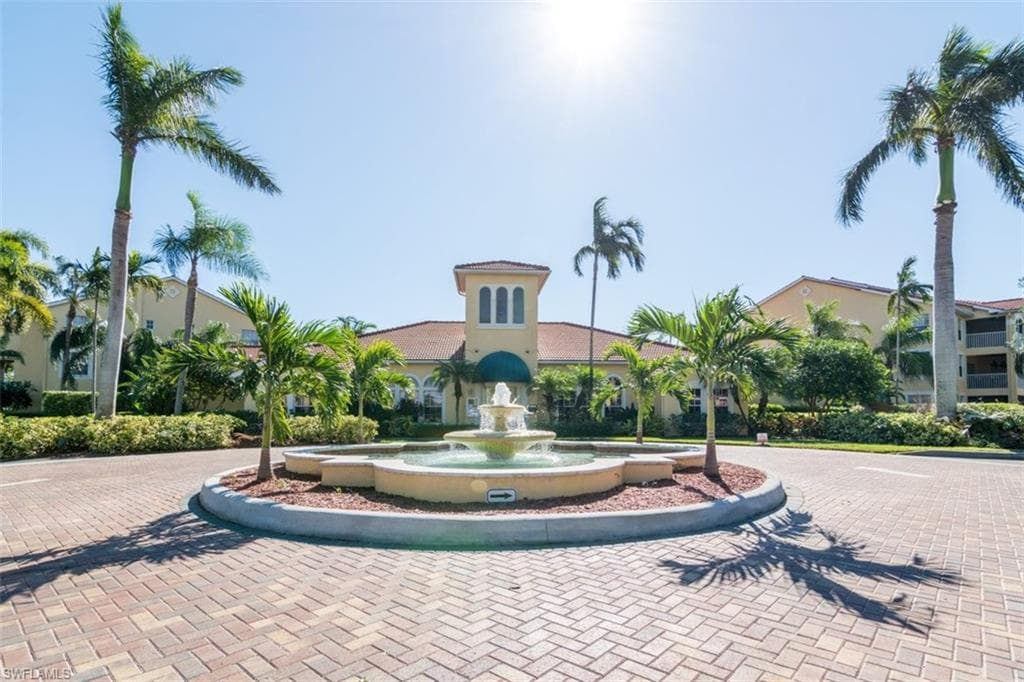 4635 Saint Croix Ln #1218, Naples, photo 2