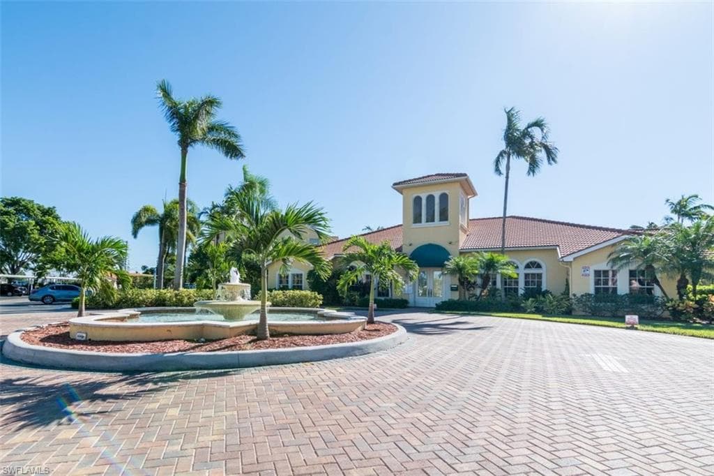 4635 Saint Croix Ln #1218, Naples, photo 3