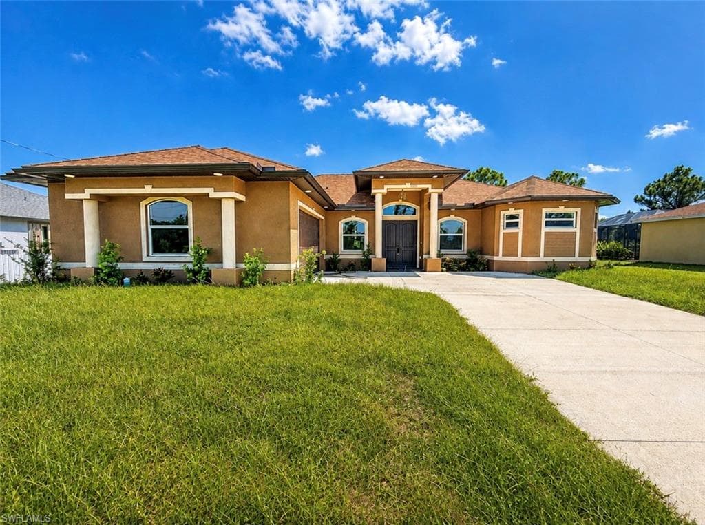 3707 13th St, Lehigh Acres