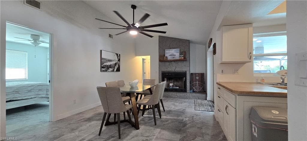 1610 Cornwallis Pkwy, Cape Coral, photo 3