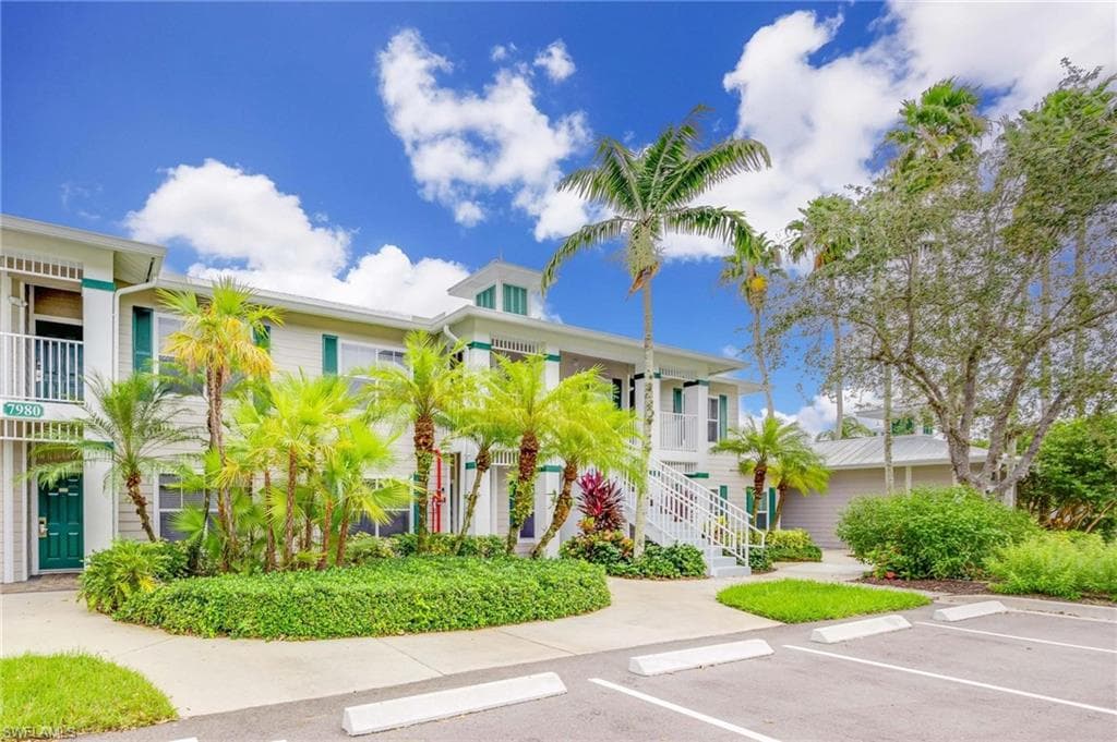 7980 Mahogany Run Ln #123, Naples, photo 3