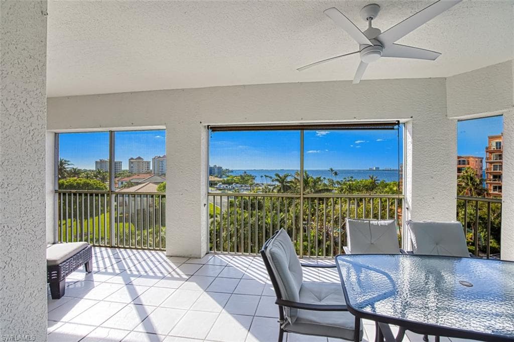 14817 Laguna Dr #403, Fort Myers