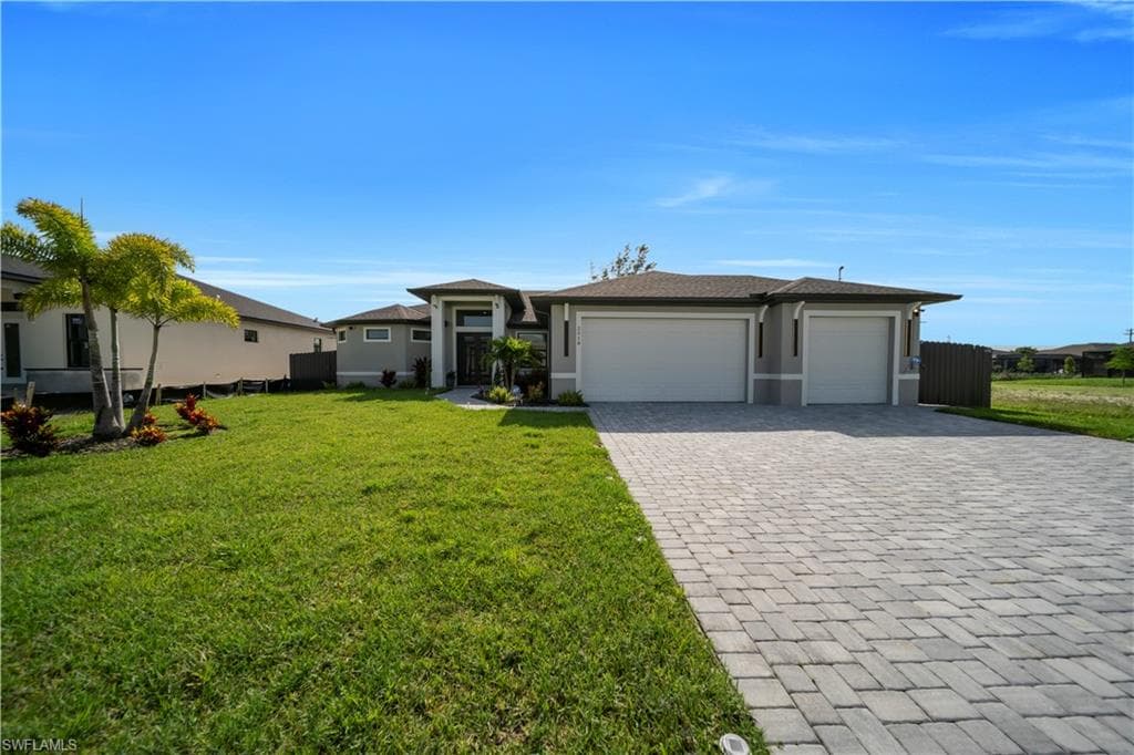 2518 17th Ave, Cape Coral