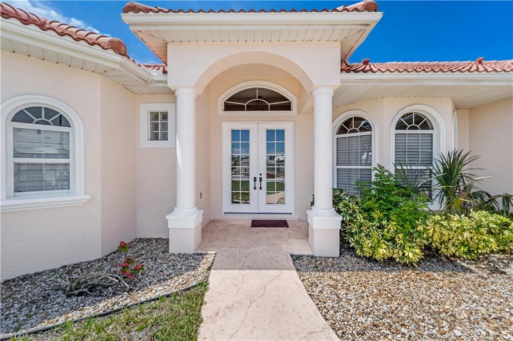 2871 Bracci Dr, St. James City, photo 2