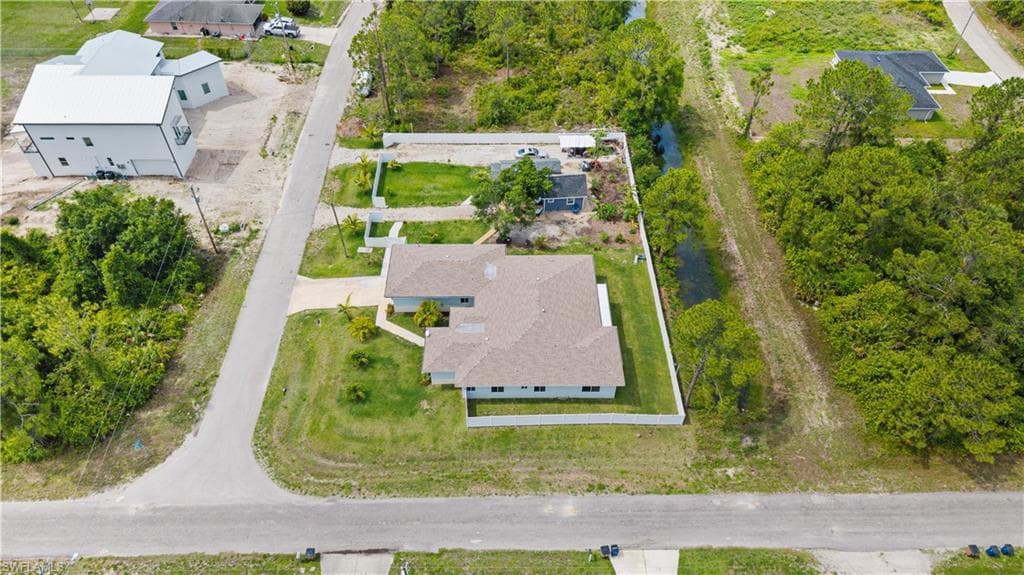 304 Bradley Ave, Lehigh Acres, photo 3