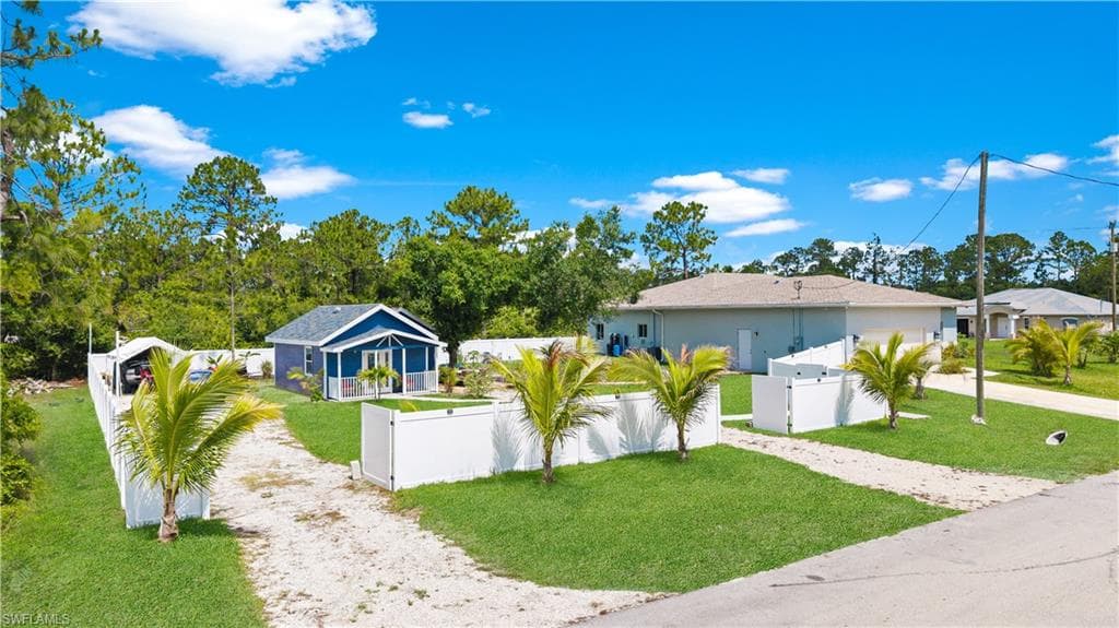 304 Bradley Ave, Lehigh Acres