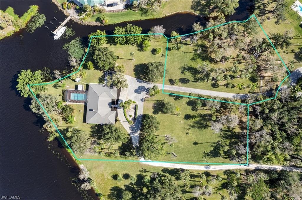 639 Rope Bend Dr, Labelle, photo 3