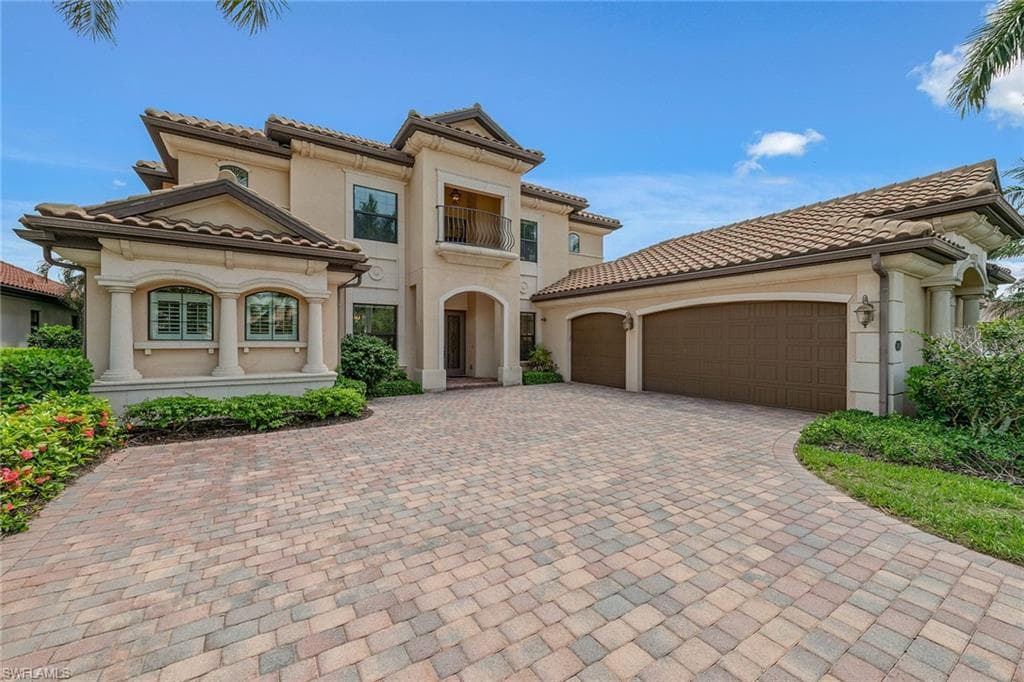 3441 Runaway Ln, Naples