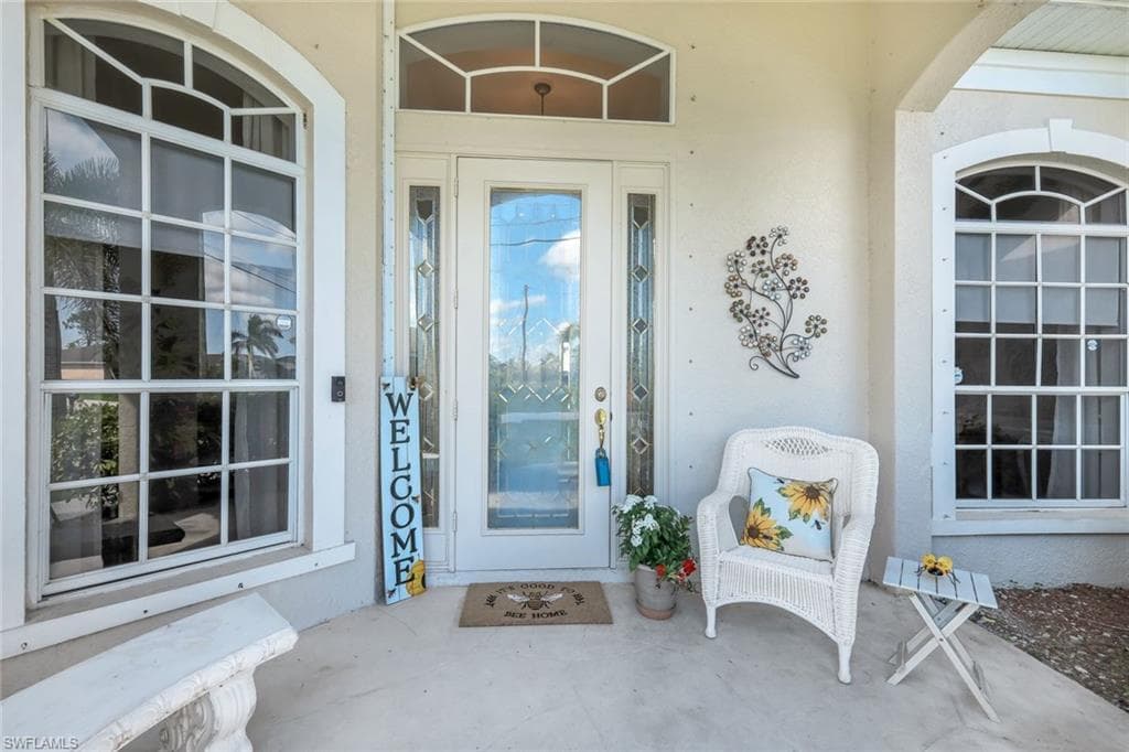 1206 18th Ter, Cape Coral, photo 2