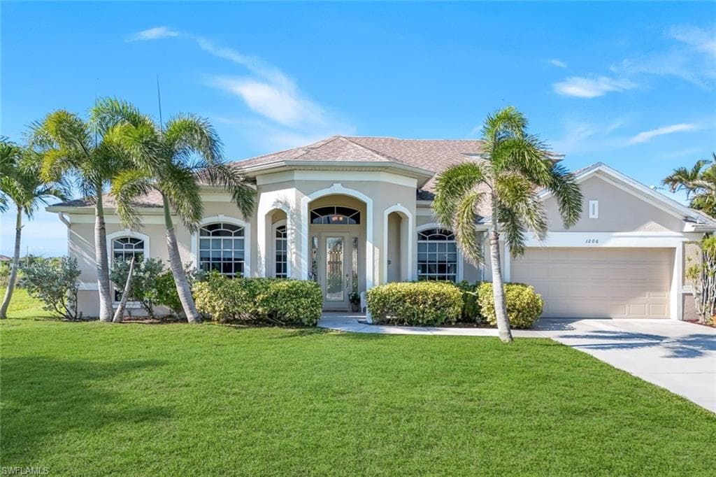 1206 18th Ter, Cape Coral