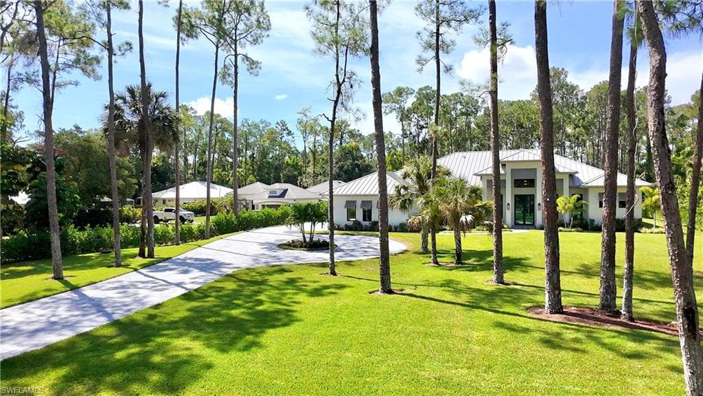 5174 Sycamore Dr, Naples, photo 2