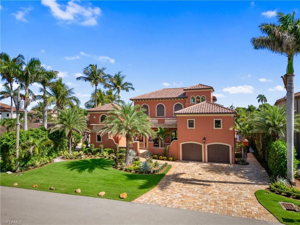 841 Cypress Lake Cir, Fort Myers