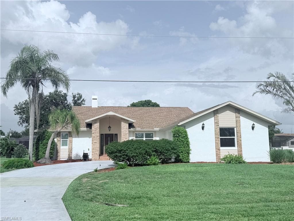 20551 Armada Ct, Estero