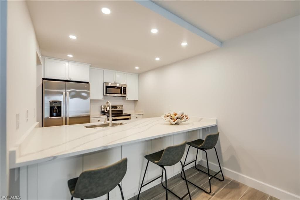 760 Sextant Dr #321, Sanibel, photo 2