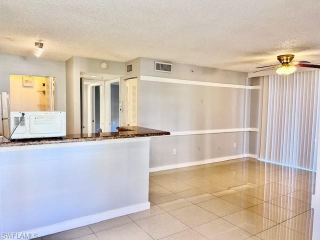 1185 Wildwood Lakes Blvd #101, Naples