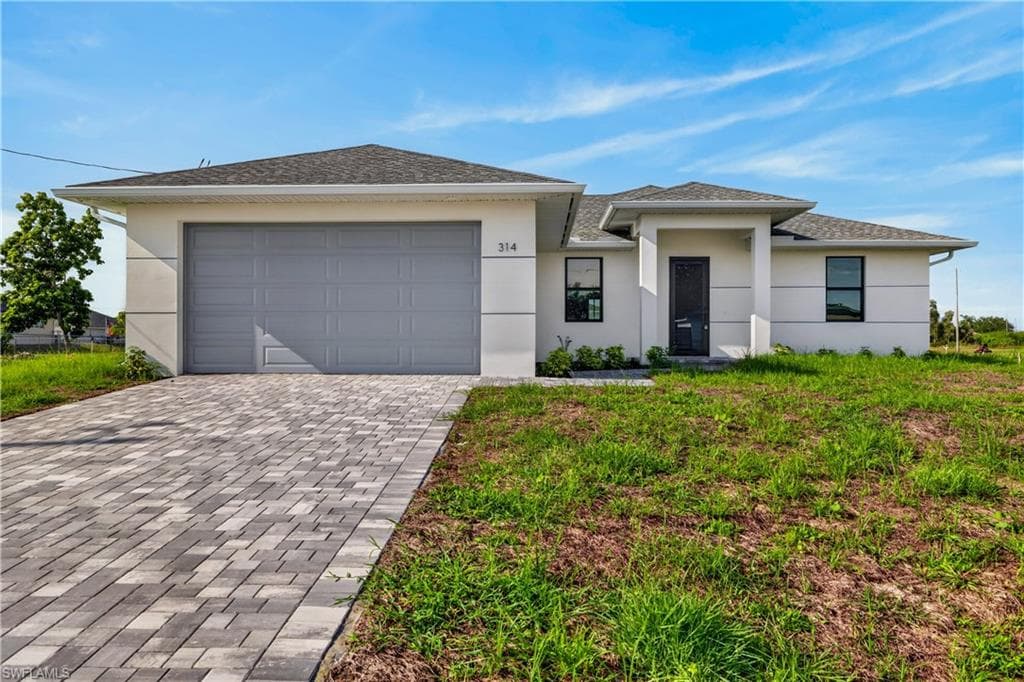 314 20th Ter, Cape Coral