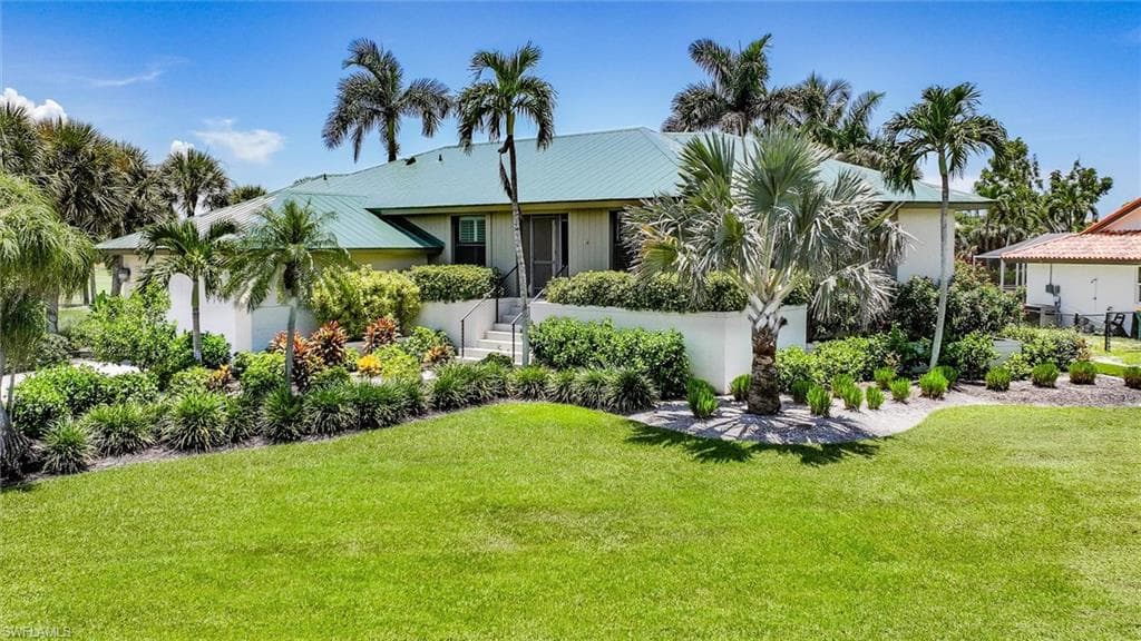 1286 Par View Dr, Sanibel