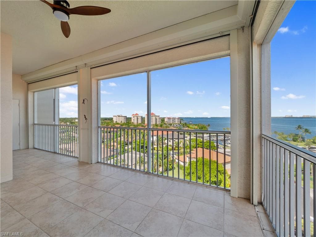 14819 Laguna Dr #703, Fort Myers, photo 3