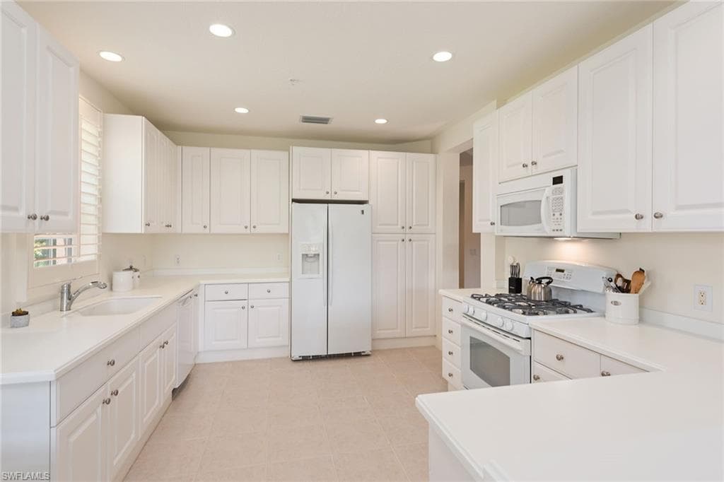 9223 Corfu Ct #104, Naples, photo 3