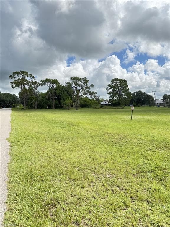 2091 Gardner Rd, Alva, photo 2