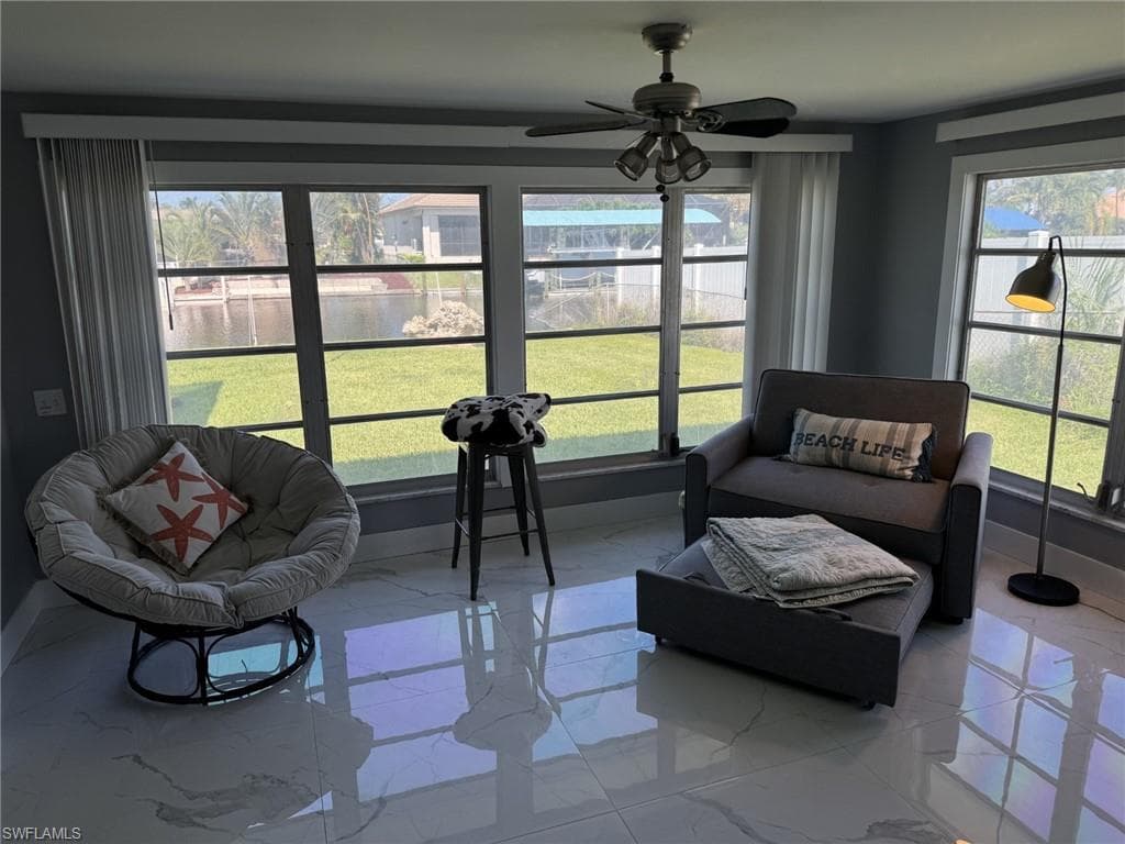 4928 1st Ct, Cape Coral, photo 2