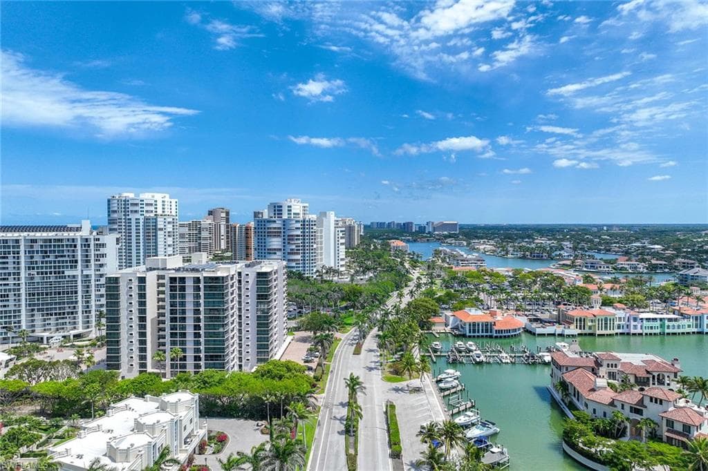 4031 Gulf Shore Blvd #10c, Naples, photo 2