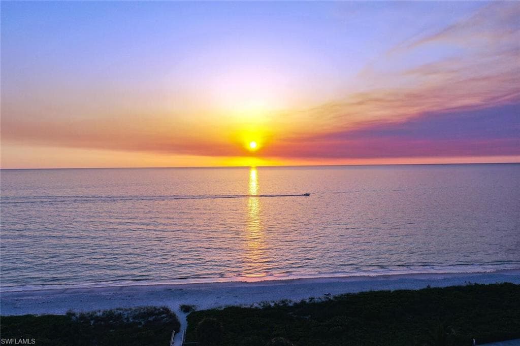 4551 Gulf Shore Blvd #605, Naples, photo 2