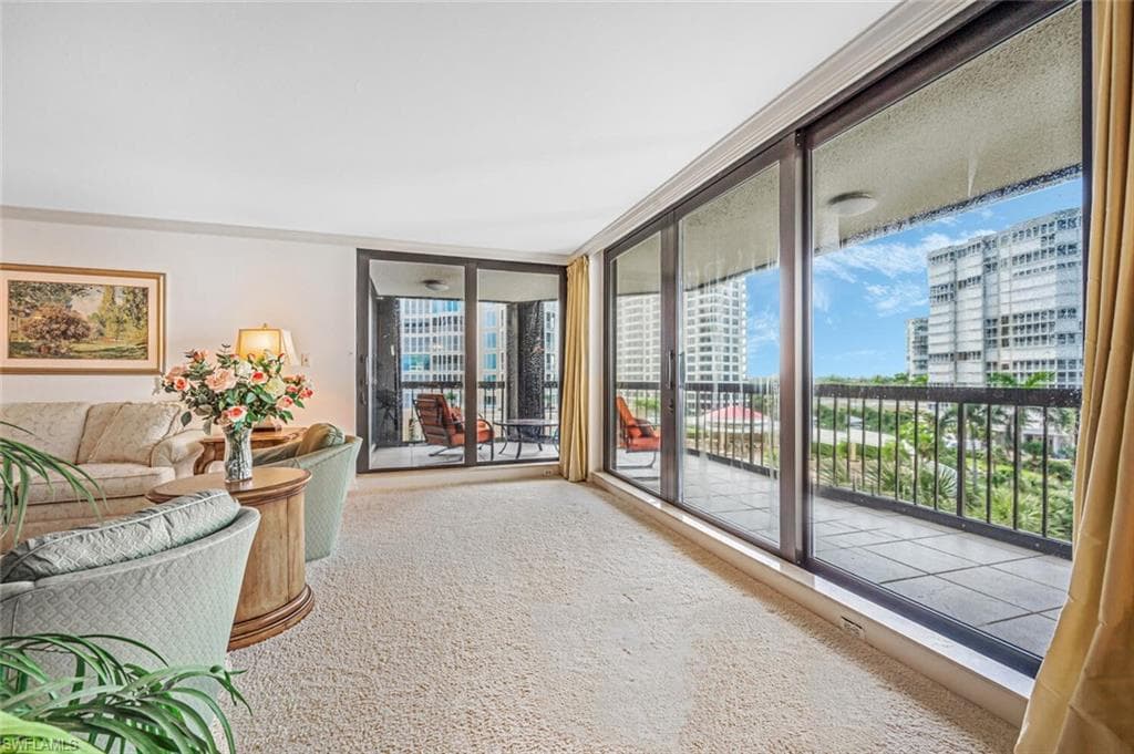 4551 Gulf Shore Blvd #605, Naples, photo 3