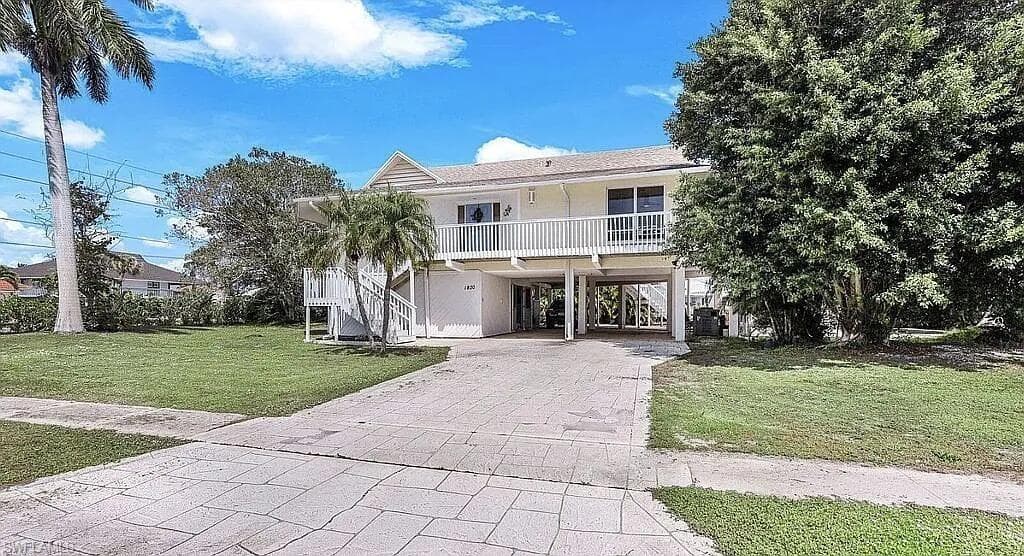 1800 Woodbine Ct, Marco Island, photo 3