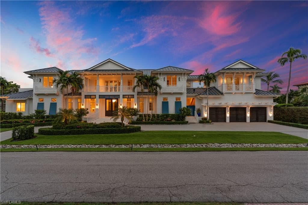 2131 Marina Dr, Naples