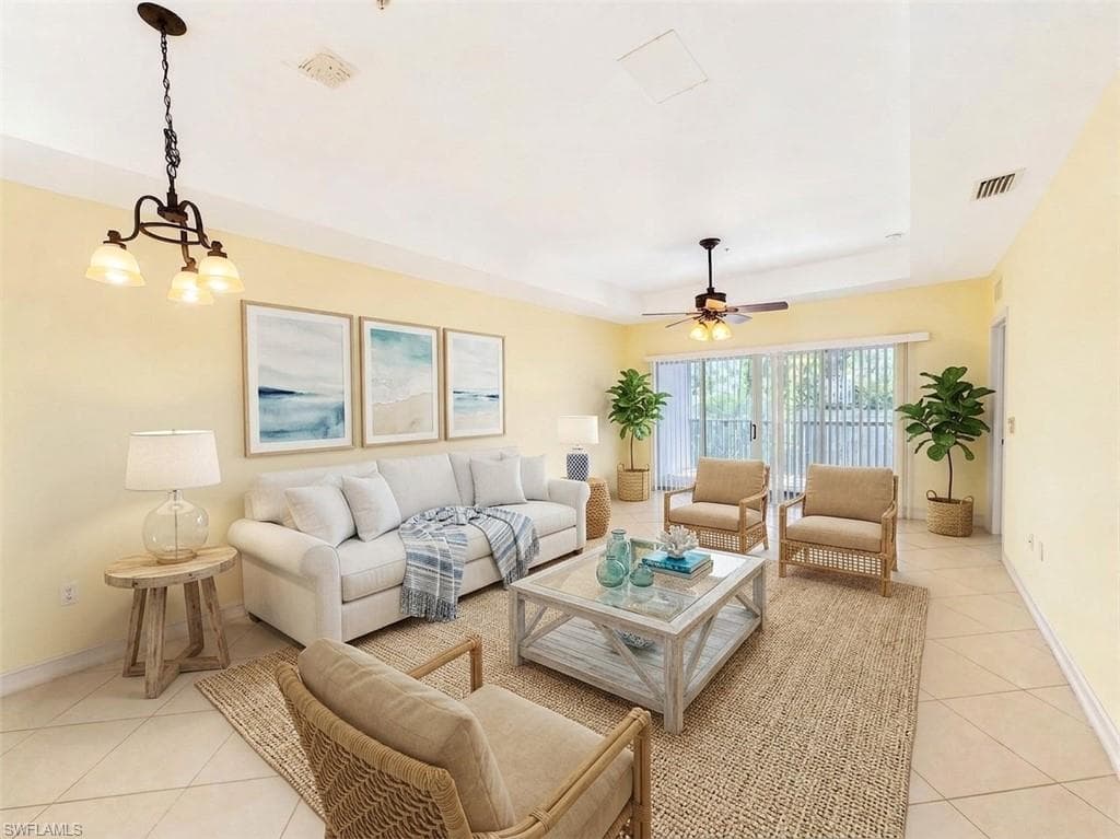 7811 Regal Heron Cir #302, Naples