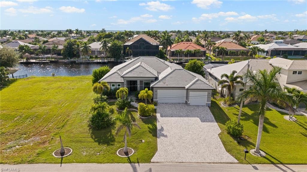 2532 26th Pl, Cape Coral