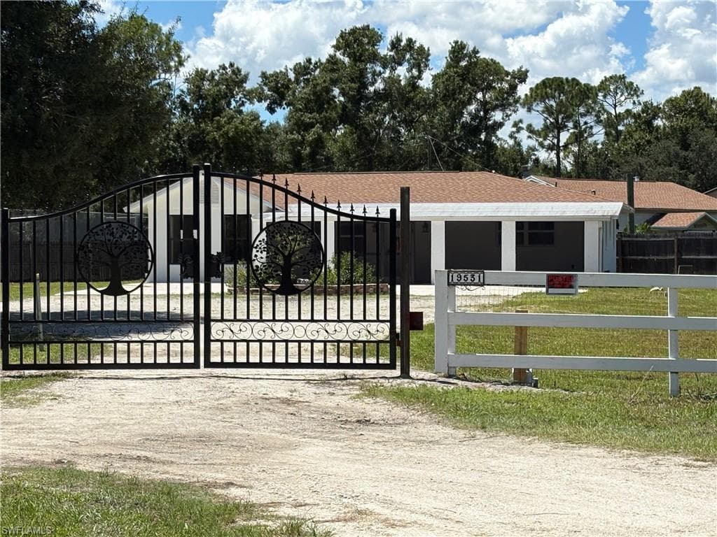19531 Huber Rd, North Fort Myers, photo 2