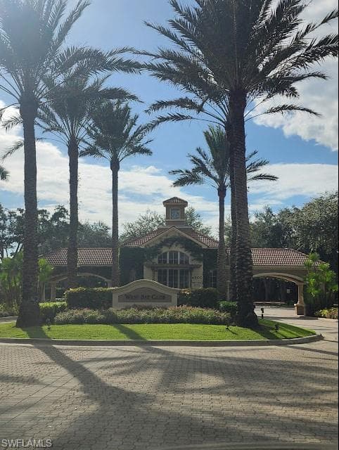 Turtle Point, Estero, Estero